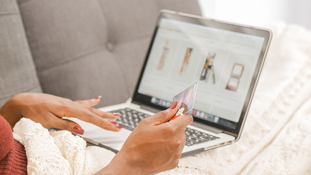 customer on landing page